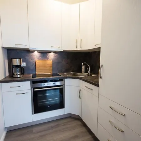 Am Sahlenburger 04 *